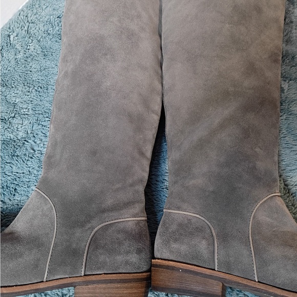 UGG Tall Gray Suede Boots Women’s Size 7 Side Zip - Picture 12 of 12